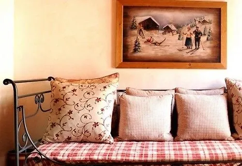 Le De Flore Hotel 4*