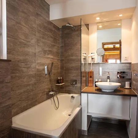 Le De Flore מלון 4*